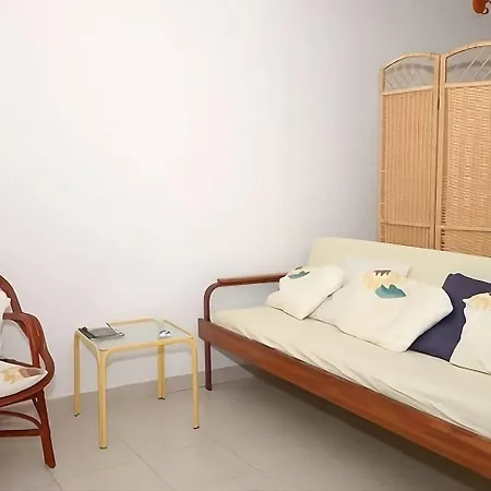 Apartamento Atico Loft Con Terraza Y Buena Luz En Playa Tamaduste